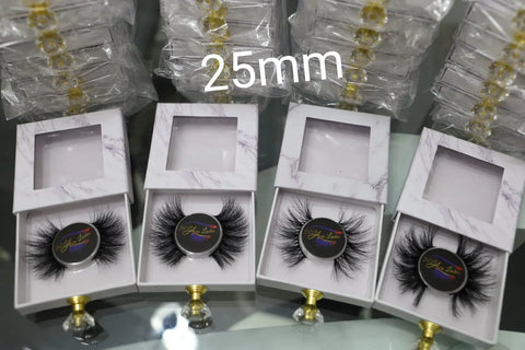 Mink Eyelashes: The Secret to Gorgeous and Natural-Looking Lashes