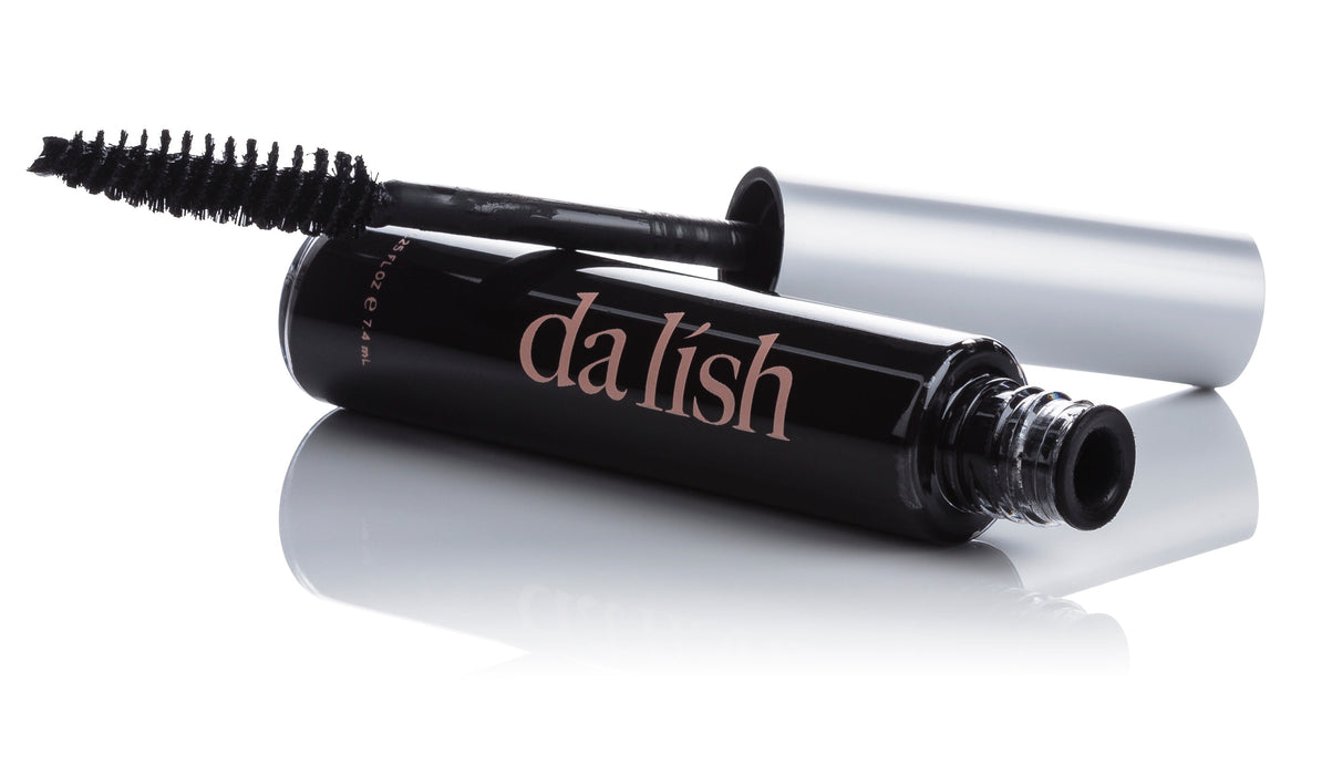 THE MASCARA BLACK & BROWN BLACK.